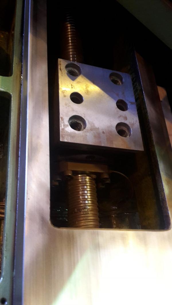 Kumba sentrale union 2800 ball nut z.jpg